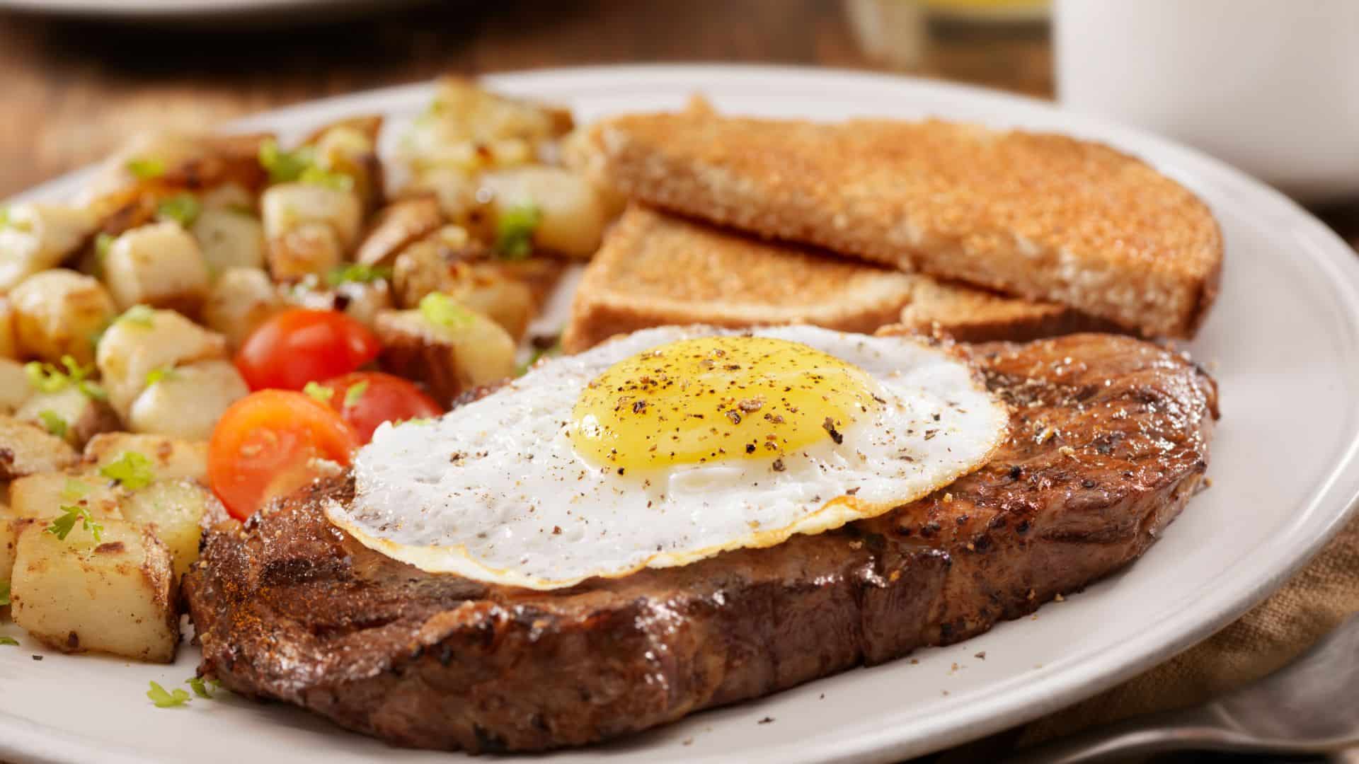 receita de bife a cavalo