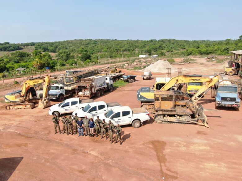 Fiscalização da Sema-MT com apoio do Bope, no município de Terra Nova do Norte              Crédito - Sema-MT