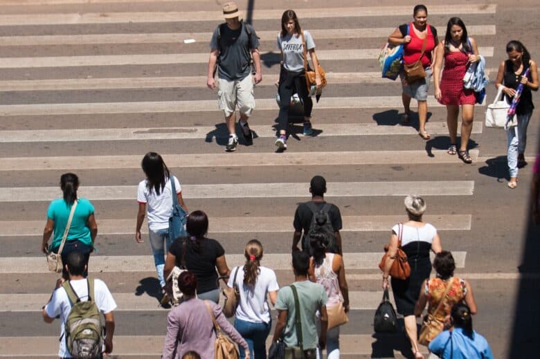 Faixa de pedestre no Distrito Federal completa 20 anos (Marcello Casal Jr/Arquivo Agência Brasil)