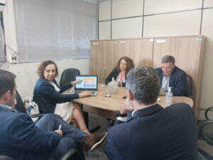Discussão para criação de rede de apoio à pessoa idosa  - Foto por: Larissa Azevedo