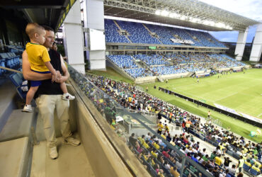 Os sorteados irão assistir ao jogo do Cuiabá Esporte Clube contra o Fluminense no camarote da Arena Pantana - Foto por: Josi Dias