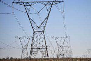 Linhas de transmissão de energia, energia elétrica. Por: Marcello Casal jr/Agência Brasil