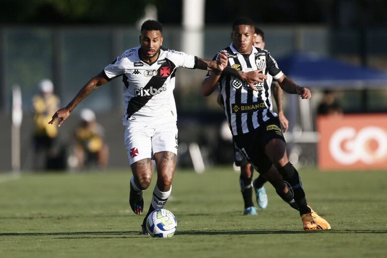 Vasco da Gama, Santos, Brasileiro Por: Daniel Ramalho/Vasco/Direitos Reservados