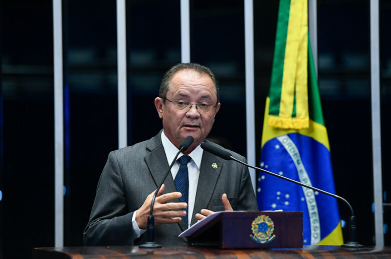 zequinha marinho defende construcao da ferrograo