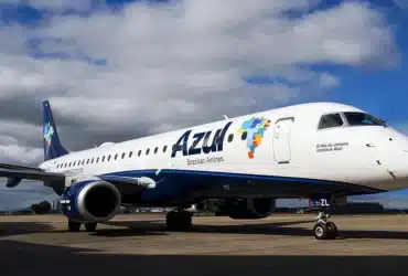 AVIÃO AZUL