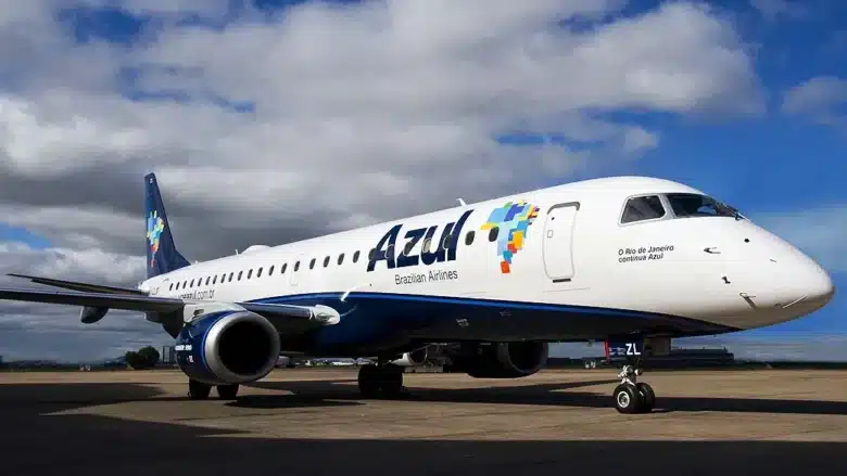 AVIÃO AZUL