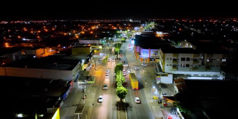 Programa MT Iluminado em Várzea Grande - Foto por: Prefeitura de Várzea Grande