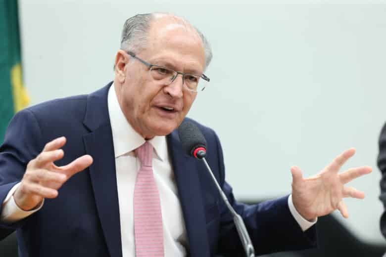 Brasília (DF) 24/10/2023 Vice-presidente da República, Geraldo Alckmin na comissão mista de orçamento na Cãmara dos Deputados. Foto Lula Marques/ Agência Brasil