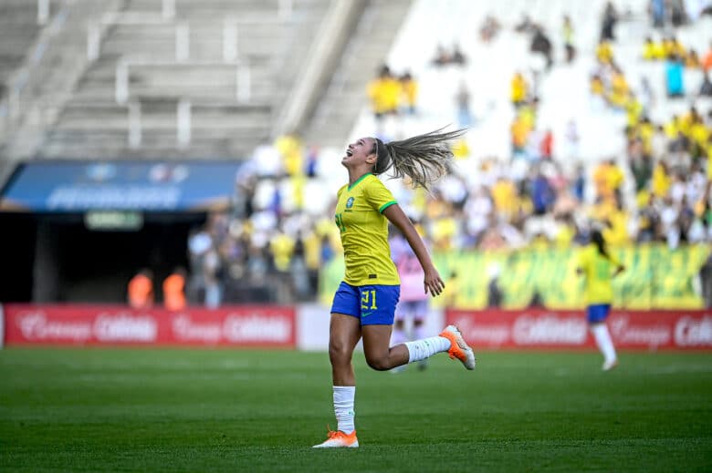 Priscila sela a vitória de virada da seleção brasileira feminina sobre o Japão, por 4 a 3 - amistoso - em 30/11/2023 Por: Staff Images Woman /CBF/Direitos Reservados