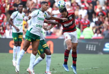 Flamengo vence e depende de si por vaga na fase de grupos da Libertadores