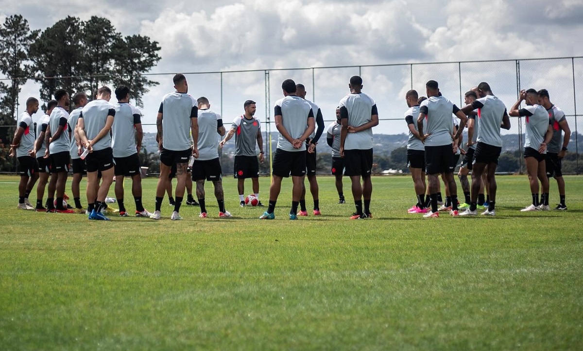 Nova Iguaçu x Vasco: confira as escalações pela semifinal do Carioca