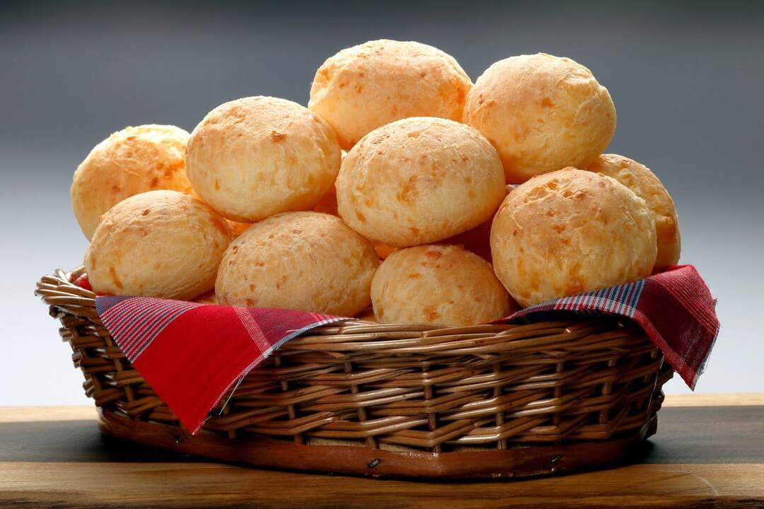 Pão de queijo lanche brasileiro - Fotos do Canva