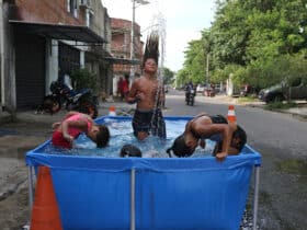 RETROSPECTIVA_2023 - Onda de calor no Rio. - Foto: Tânia Rêgo/Agência Brasil