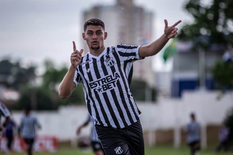 Pablo marca o gol da vitória do Ceará sobre o Rondoniense, na estreia da Copinha, em 02/01/2024 Por: Gabriel Silva/Ceará SC/Direitos Reservados