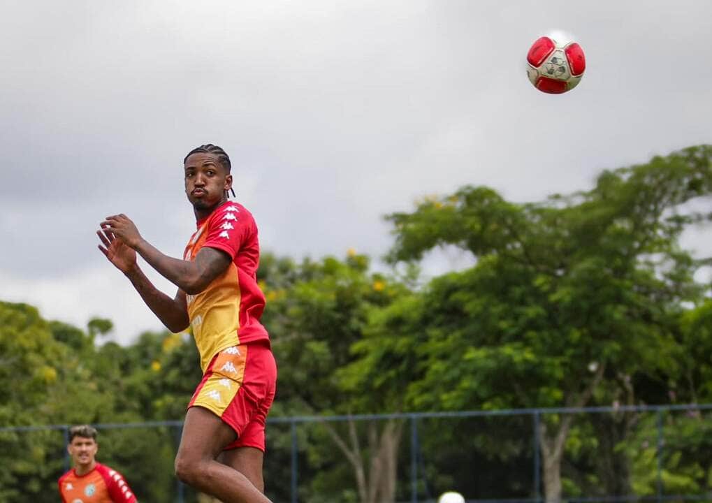 Guarani x São Paulo ao vivo; onde assistir, horário e escalações do jogo deste domingo (25) pelo Paulistão. Foto: Raphael Silvestre/GuaraniFC