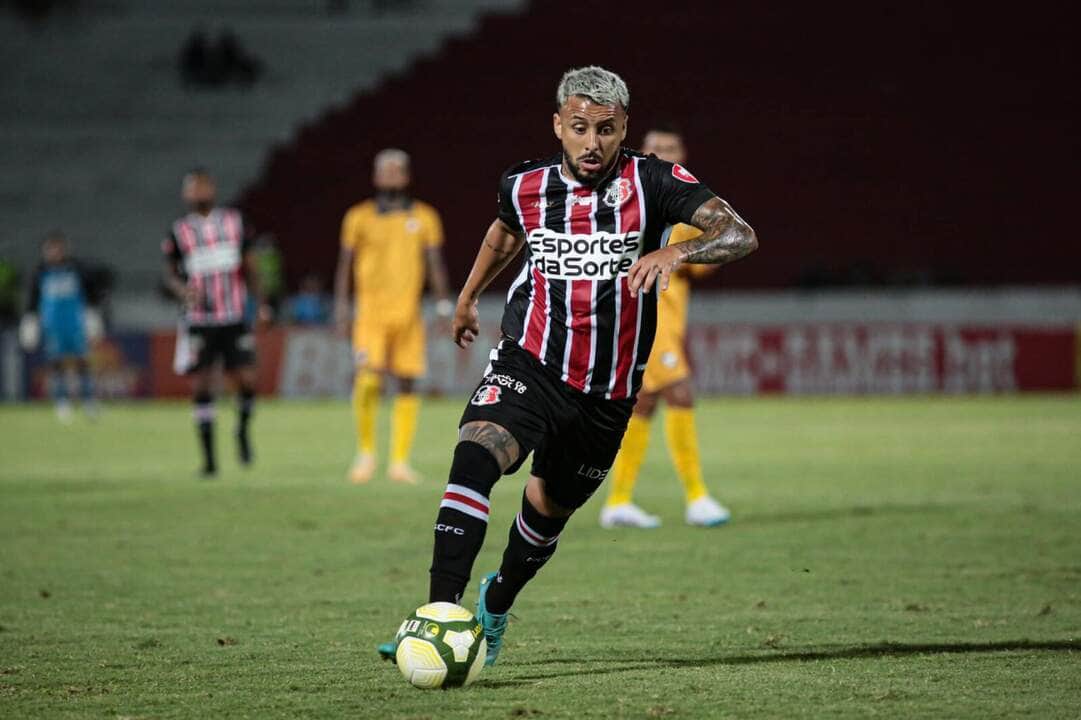 Santa Cruz x Afogados ao vivo; onde assistir, horário e escalações do jogo desta segunda (19). Foto: Divulgação Santa Cruz