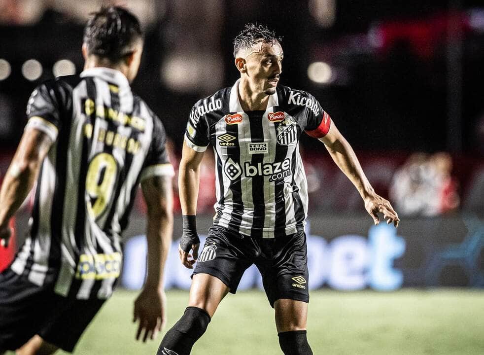Santos x Portuguesa ao vivo; onde assistir, horário e escalações do jogo deste domingo (17) pelo Paulista. Foto: Facebook Santos