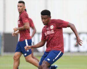 Red Bull Bragantino x Santos ao vivo; onde assistir, horário e escalações do jogo deste domingo (3) pelo Paulistão. Foto: Ari Ferreira/RBB