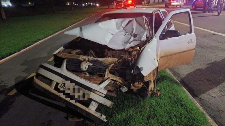 Mulher morre em acidente após colisão com carro na Avenida Amazonas em Lucas do Rio Verde