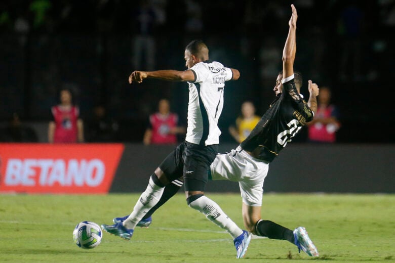 botafogo, vasco, brasileiro Por: Vitor Silva/Botafogo/Direitos Reservados