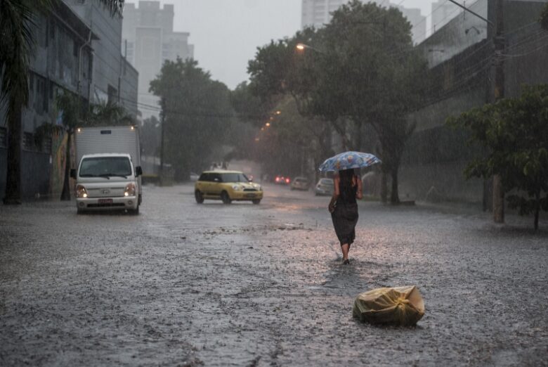 chuva em São Paulo Por: Arquivo/Marcelo Camargo/Agência Brasil