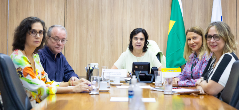 Dirigentes do Ministério da Saúde, Butantan e Fiocruz debatem produção de vacinas contra dengue - Foto: Walterson Rosa