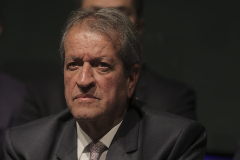 O presidente nacional do Partido Liberal (PL), Valdemar Costa Neto, fala com a imprensa no Centro de Eventos e Convenções Brasil 21, em Brasília. Por: Marcello Casal JrAgência Brasil