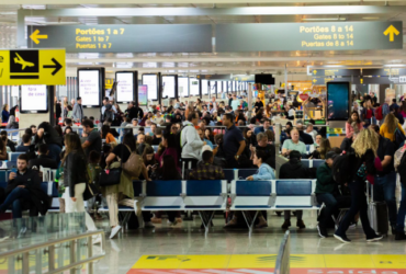 No carnaval, mais de 6 milhões foliões passarão por terminais aeroportuários e rodoviários do Brasil - Foto: Divulgação/MTur