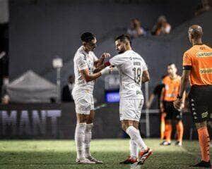 Mirassol x Santos ao vivo; onde assistir ao jogo do Santos neste domingo (11). Foto: Raul Baretta/Santos FC