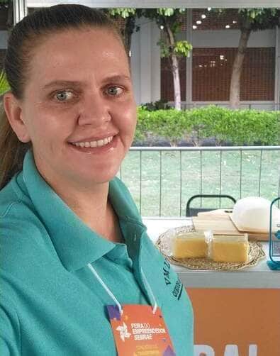 Vandecleia Prochnow se dedica à produção de queijo, no Distrito de Nossa Senhora da Guia - Foto por: Arquivo pessoal