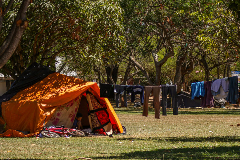 Brasília (DF) 18/09/2023 – Distrito Federal é a unidade da federação com maior percentual de pessoas em situação de rua no Brasil. Os dados são do Relatório da População em Situação de Rua, divulgado pelo Ministério dos Direitos Humanos e da Cidadania. Foto: José Cruz/Agência Brasil