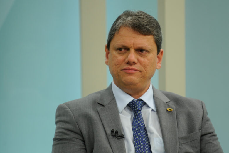 O ministro da Infraestrutura, Tarcísio de Freitas, participa do programa Brasil em Pauta na TV Brasil Por: Marcello Casal JrAgência Brasil