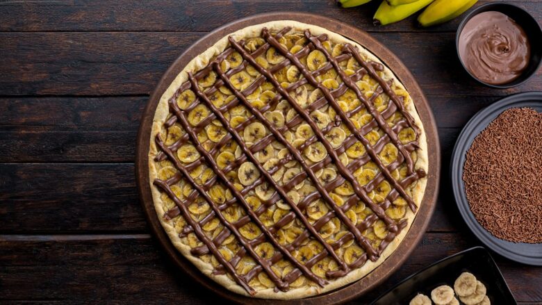 Como fazer pizza de banana