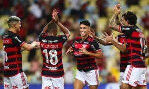 flamengo, são paulo, brasileiro Por: Gilvan de Souza/CRF/Direitos Reservados