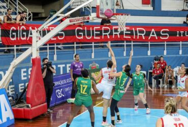 Rio de Janeiro (RJ) 13/04/2024 - A altleta Gabi Guimarãe - Ituano vence Santo André e acaba primeiro turno da LBF em terceiro Foto: Juca Ferreira/LBF