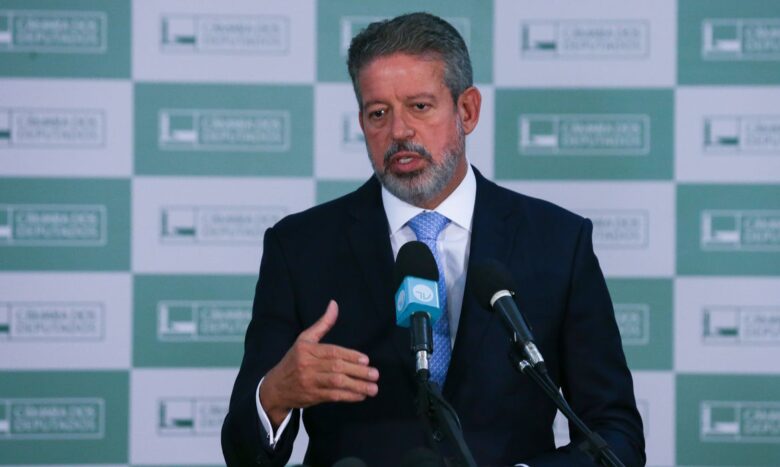 Brasília (DF) 26-03-2024 Presidente da Câmara dos Deputados, Arthur Lira, falando sobre a decisão da CCJ durante coletiva. Foto Lula Marques/ Agência Brasil