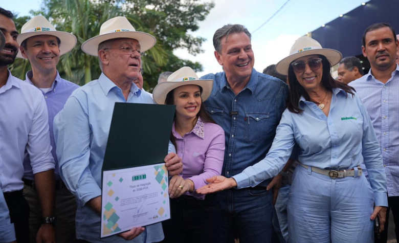 Ministro Fávaro anuncia integração do serviço de inspeção de Rio Verde ao sistema nacional