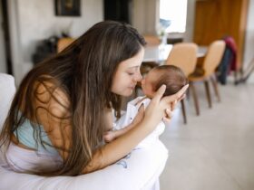 Bruna Tiboni Kaiut e filho