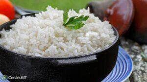 Como fazer arroz soltinho