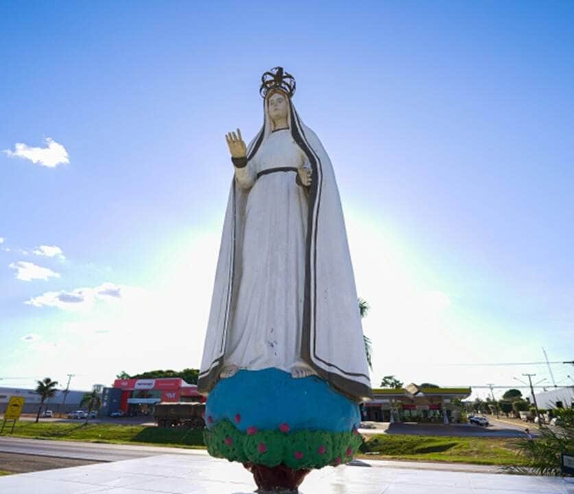 Nossa Senhora do Rosário de Fátima: Fé e Tradição Envolvem Lucas do Rio Verde em Celebração Mariana