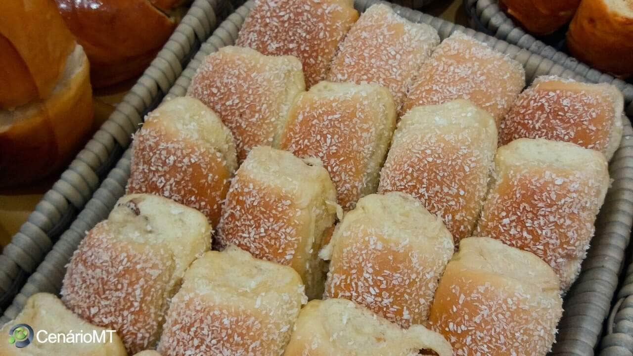 Como fazer pão doce de padaria