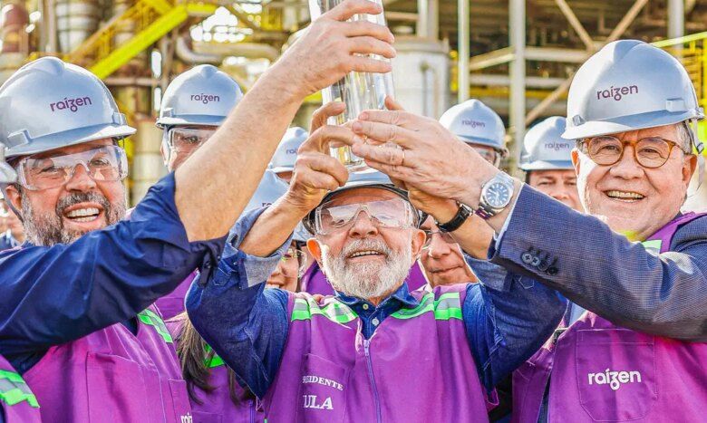 24. 05. 2024 - Presidente da República, Luiz Inácio Lula da Silva, durante visita à planta de produção de etanol de segunda geração, no Parque de Bioenergia Bonfim. Guariba - SP.   Foto: Ricardo Stuckert / PR