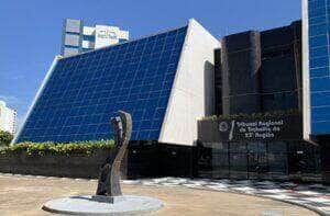Fachada do TRT em cuiabá