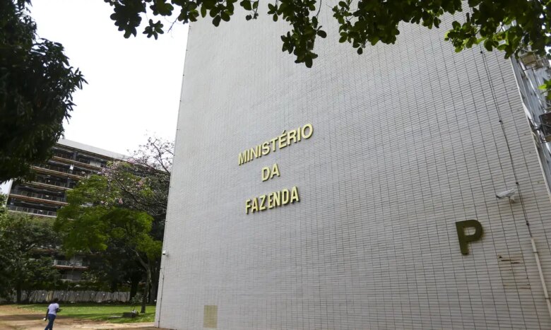 Brasília (DF), 10/04/2023 - Fachada do ministério da Fazenda. Por: Marcelo Camargo/Agência Brasil