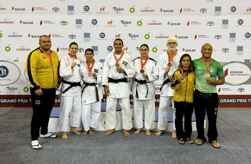 judocas contemplados com bolsa do governo de mt medalham em grand prix paralimpico na georgia interna 1 2024 05 22 1610586575