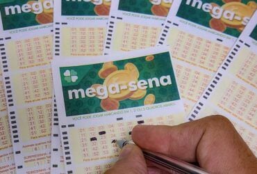 22/06/2023 - Brasília - Mega-Sena, concurso da Mega-Sena, jogos da Mega-Sena, loteria da Mega-Sena. - Volantes da Mega Sena sendo preenchidos para apostas em casas lotéricas da Caixa. Foto: Rafa Neddermeyer/Agência Brasil/Arquivo