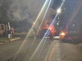 Carro pega fogo em Nova Mutum após mangueira de combustível se soltar
