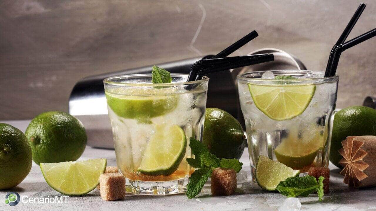Como fazer caipirinha de limão