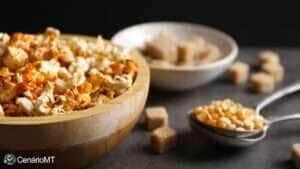 Como fazer pipoca doce com açúcar
