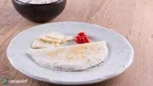 Como fazer tapioca com queijo minas